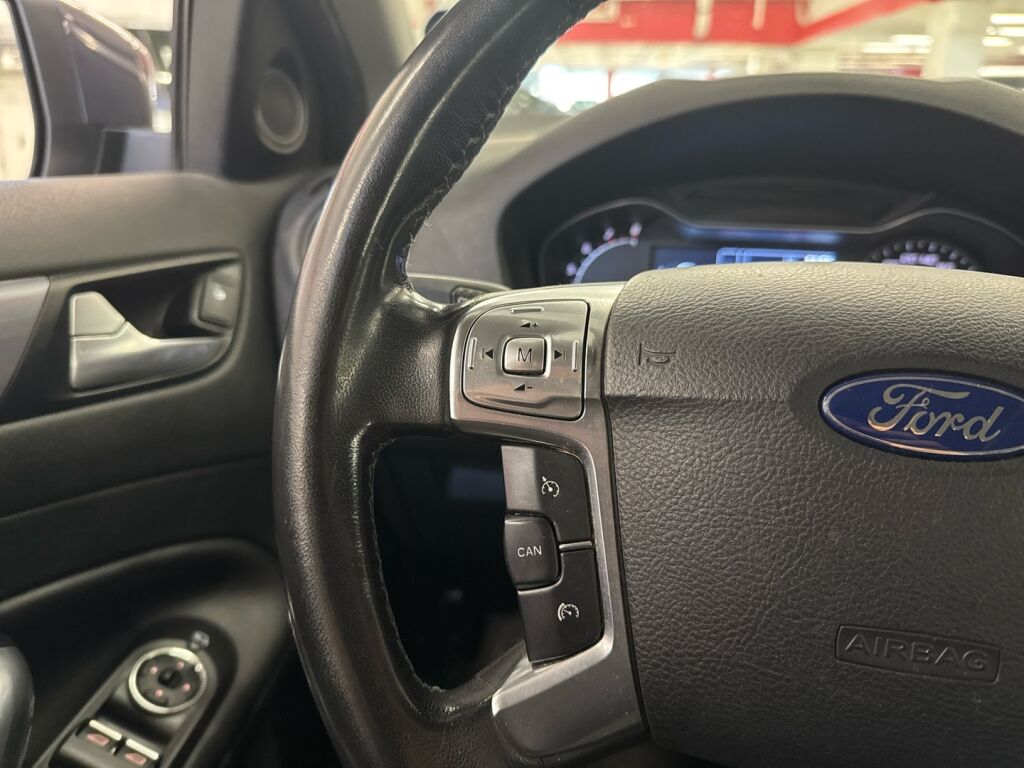 Ford Mondeo 2012 Harmaa