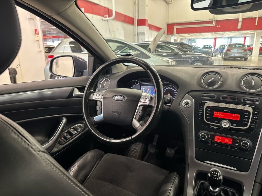 Ford Mondeo 2012 Harmaa