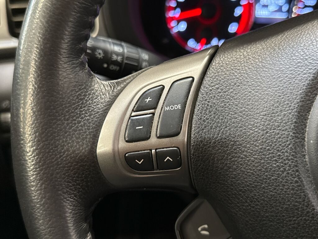 Subaru Forester 2012 Hopea