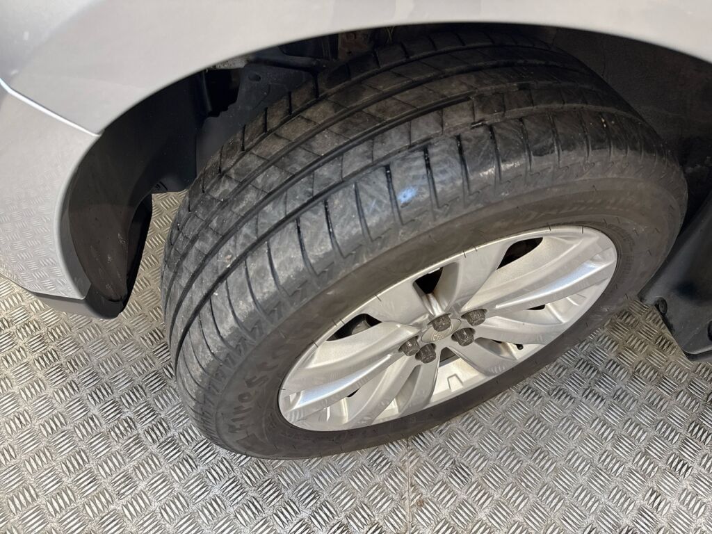 Subaru Forester 2012 Hopea