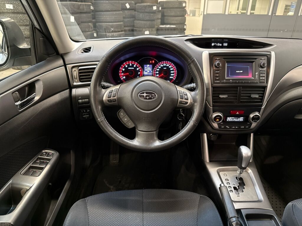 Subaru Forester 2012 Hopea