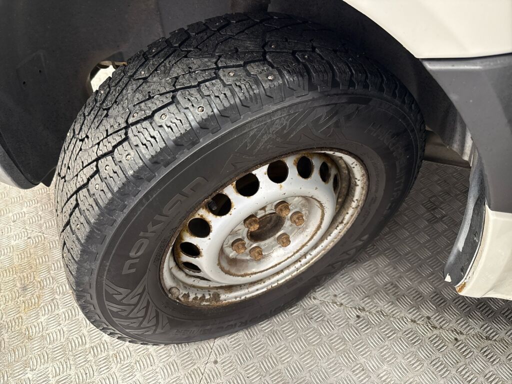 Volkswagen Crafter 2011 Valkoinen