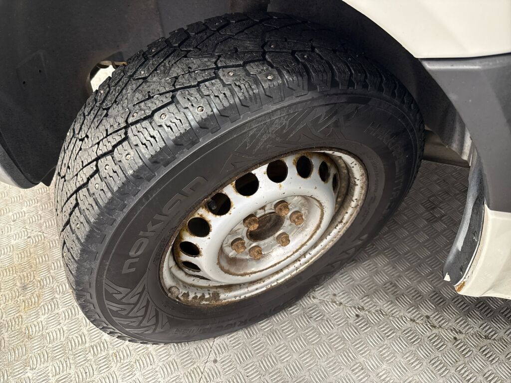 Volkswagen Crafter 2011 Valkoinen