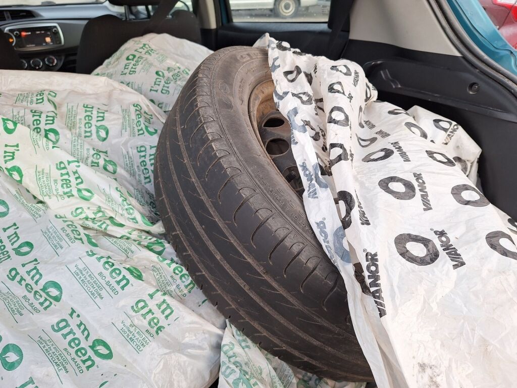 Toyota Yaris 2012 Turkoosi