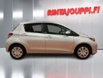 Toyota Yaris 2012 Hopea