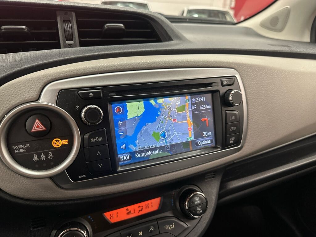 Toyota Yaris 2012 Hopea