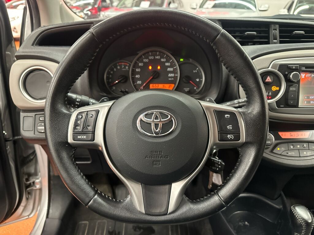 Toyota Yaris 2012 Hopea