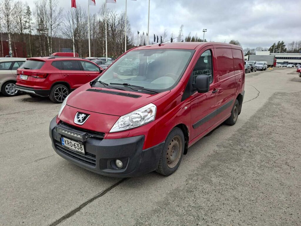 Peugeot Expert 2012 Punainen