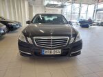 Mercedes-Benz E 2012 Musta