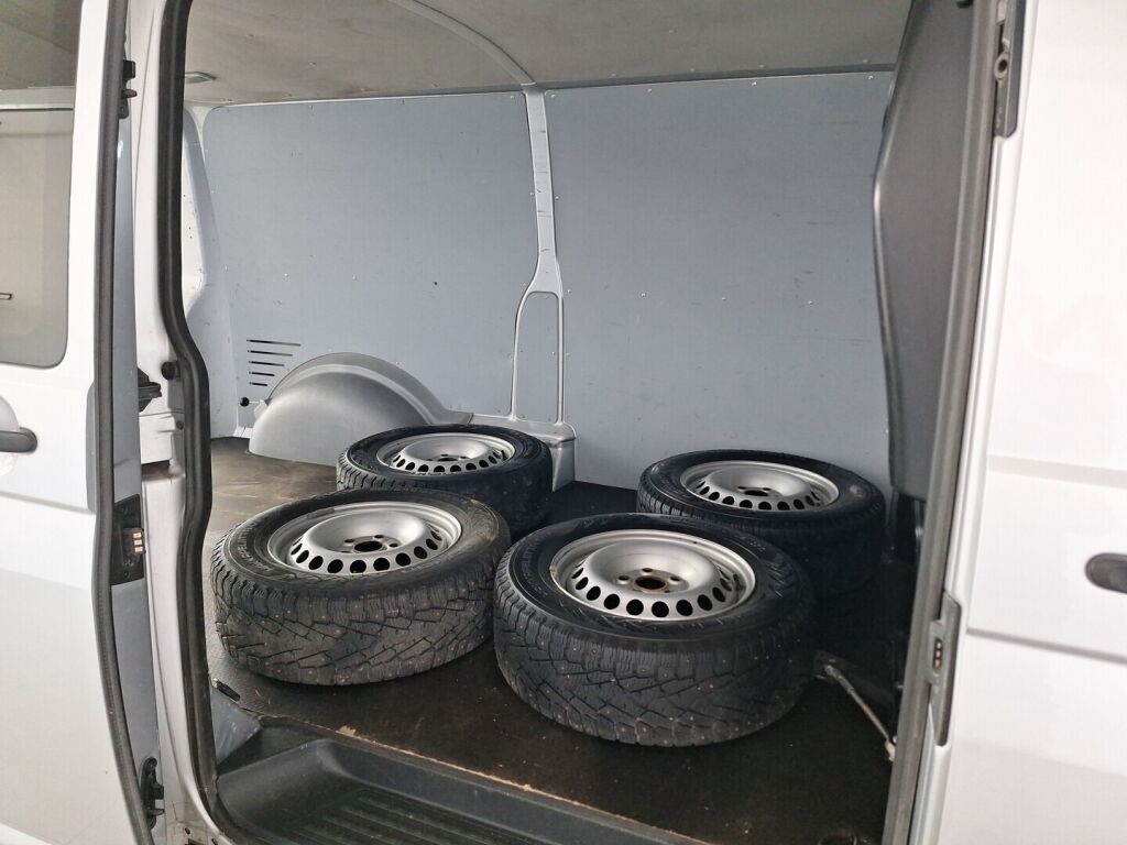 Volkswagen Transporter 2012 Harmaa