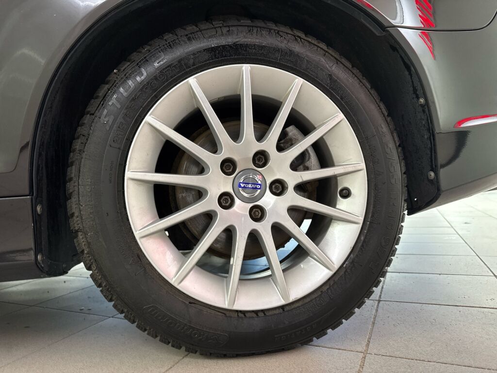 Volvo C70 2012 Musta