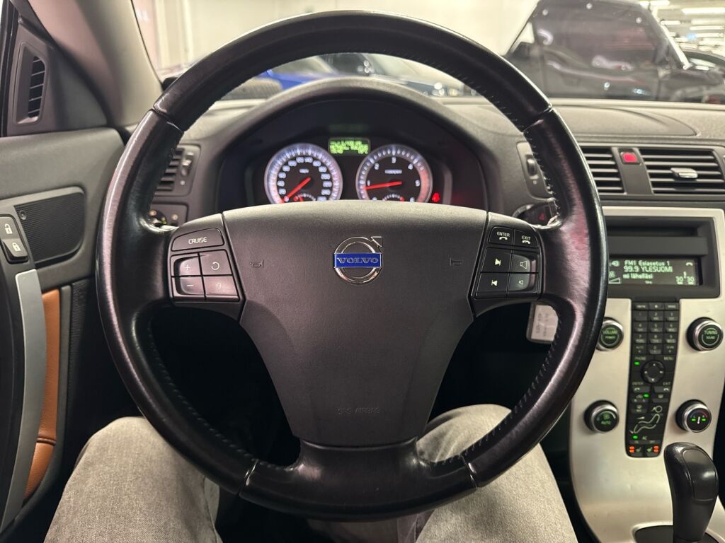 Volvo C70 2012 Musta