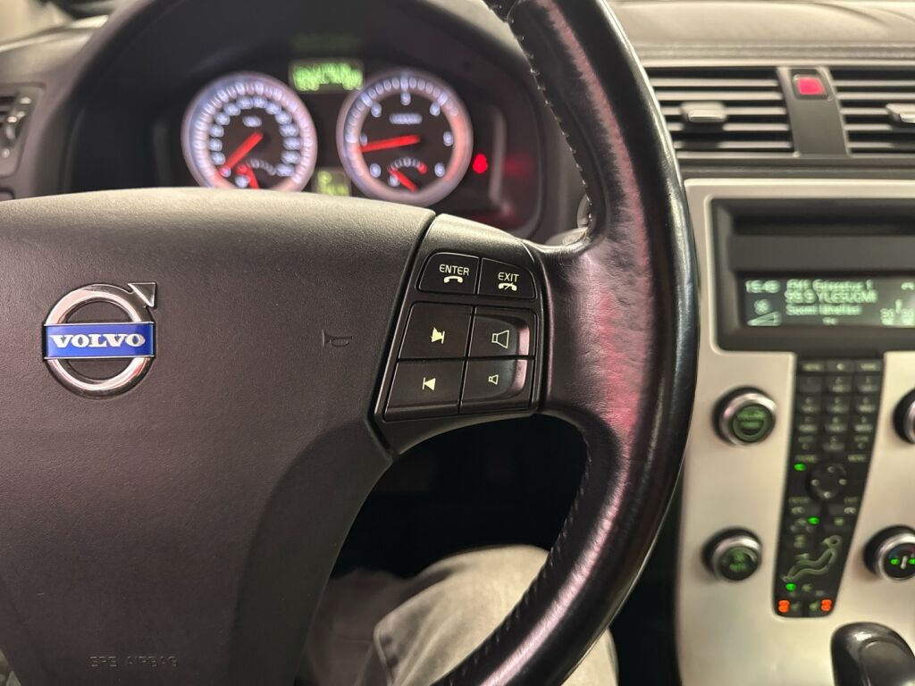 Volvo C70 2012 Musta