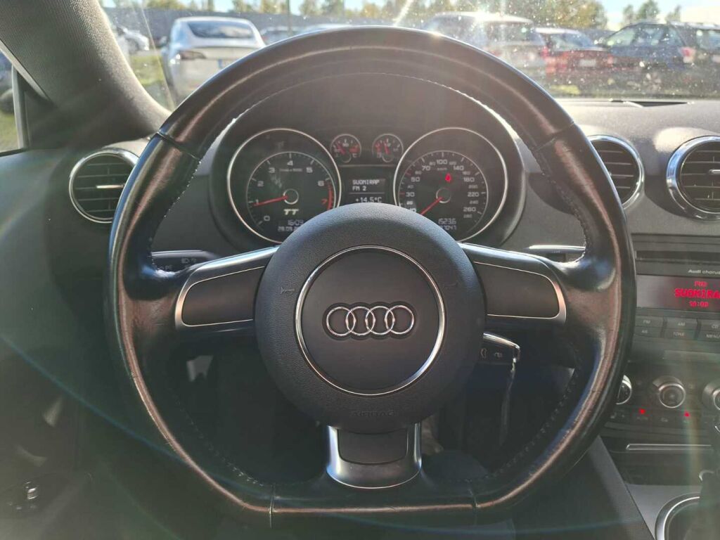 Audi TT 2012 Valkoinen