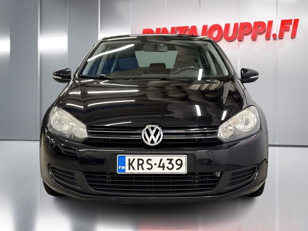 Volkswagen Golf 2012 Musta