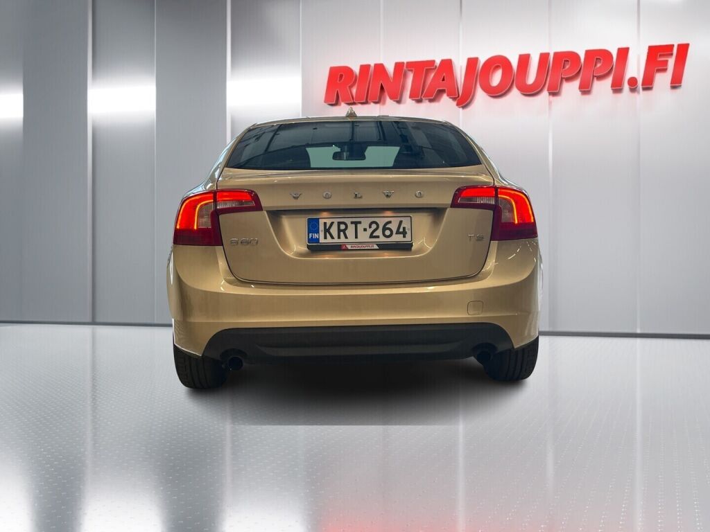 Volvo S60 2012 Ruskea (beige)