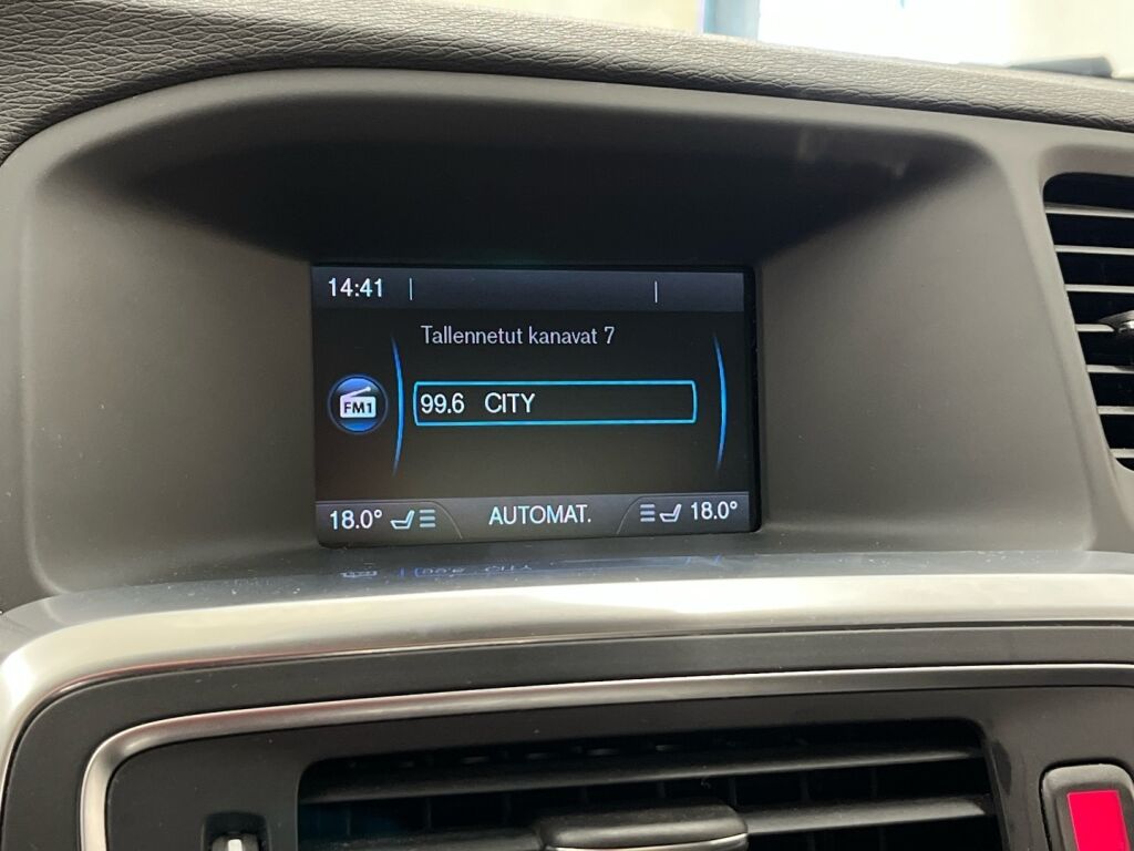 Volvo S60 2012 Ruskea (beige)