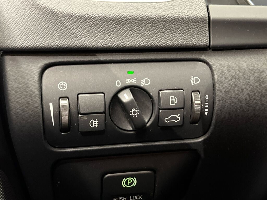 Volvo S60 2012 Ruskea (beige)