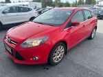 Ford Focus 2012 Punainen