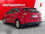 Ford Focus 2012 Punainen