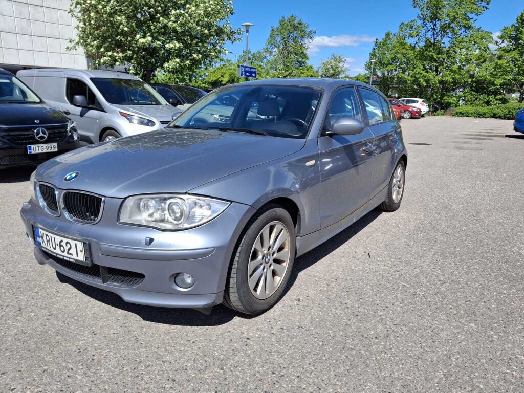 BMW 120 2006 Harmaa