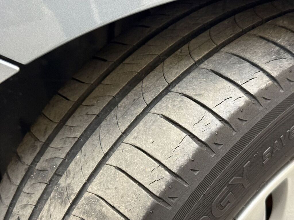 BMW 120 2006 Harmaa
