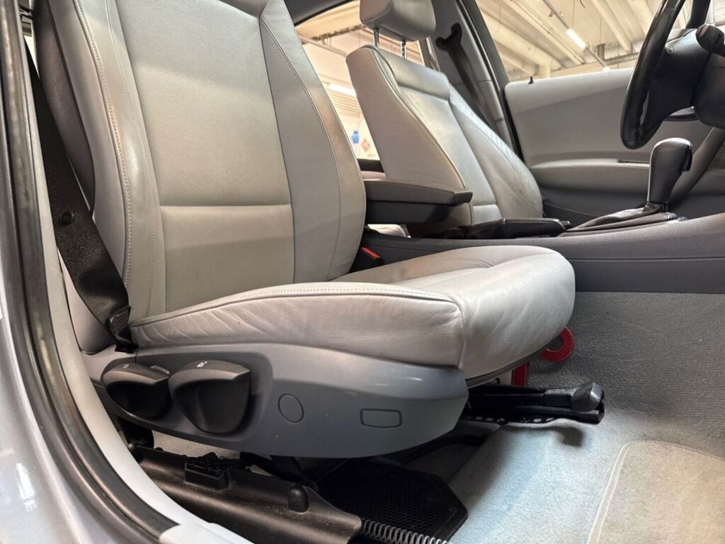 BMW 120 2006 Harmaa