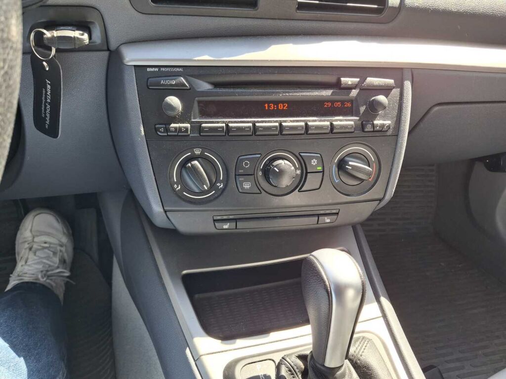 BMW 120 2006 Harmaa