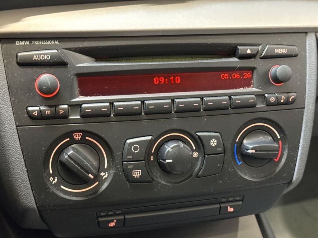 BMW 120 2006 Harmaa