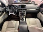 Volvo V70 2013 Ruskea (beige)