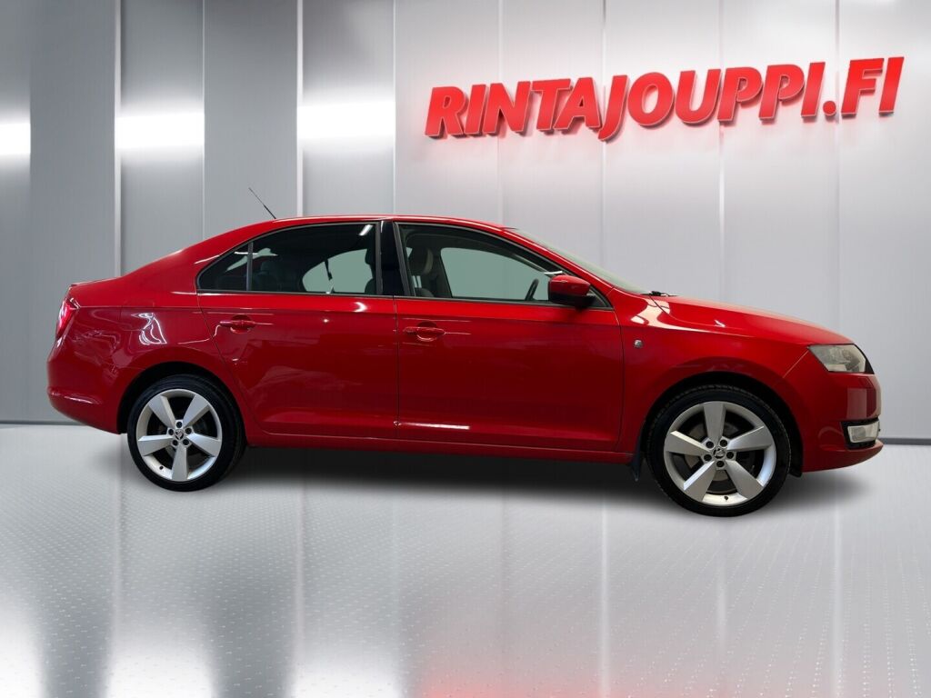 Skoda Rapid 2013 Punainen