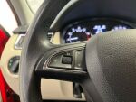 Skoda Rapid 2013 Punainen