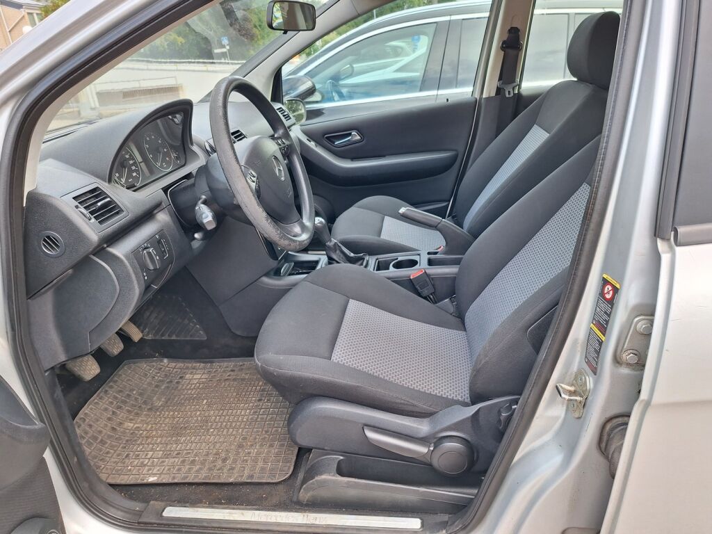 Mercedes-Benz A 2005 Harmaa