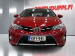 Toyota Auris 2013 Punainen