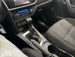 Toyota Auris 2013 Punainen