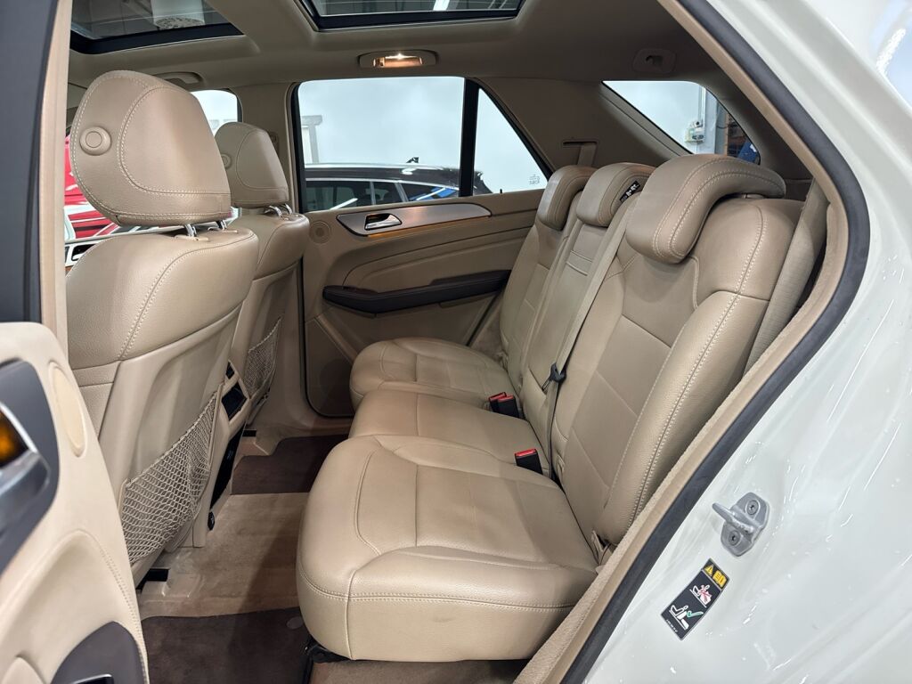 Mercedes-Benz ML 2013 Valkoinen