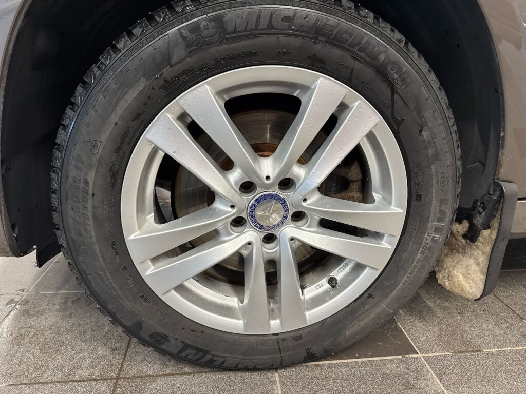 Mercedes-Benz GLK 2013 Harmaa