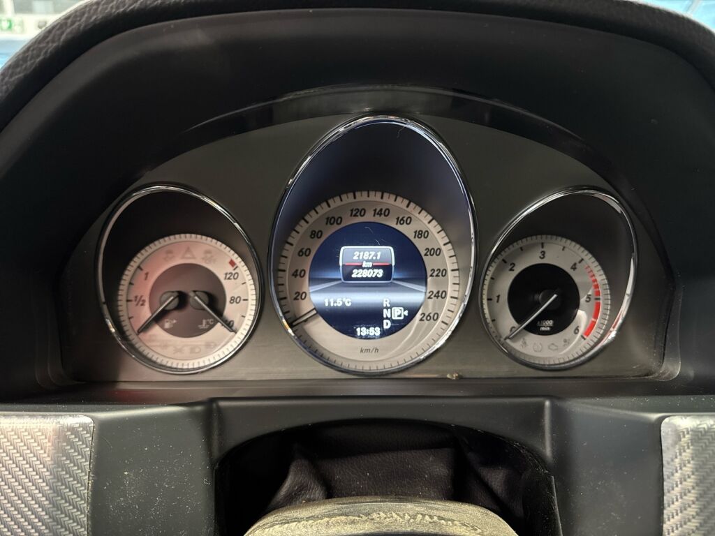 Mercedes-Benz GLK 2013 Harmaa