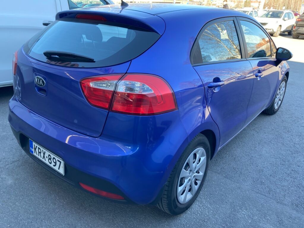 Kia Rio 2013 Metallinhohto Sininen