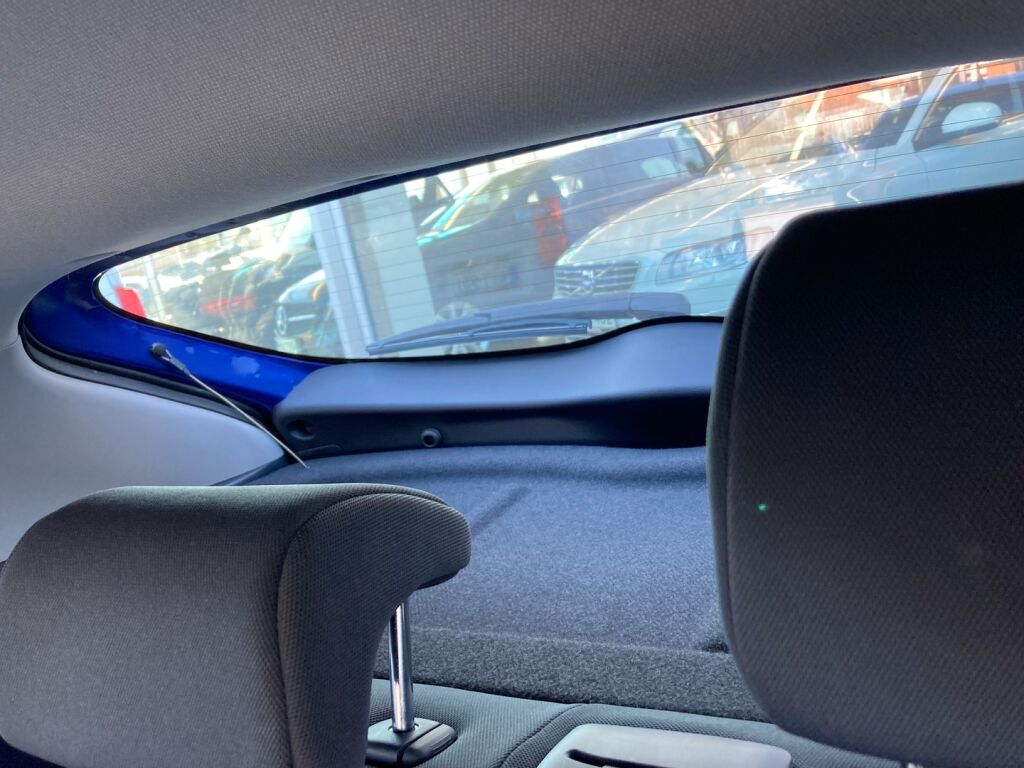 Kia Rio 2013 Metallinhohto Sininen