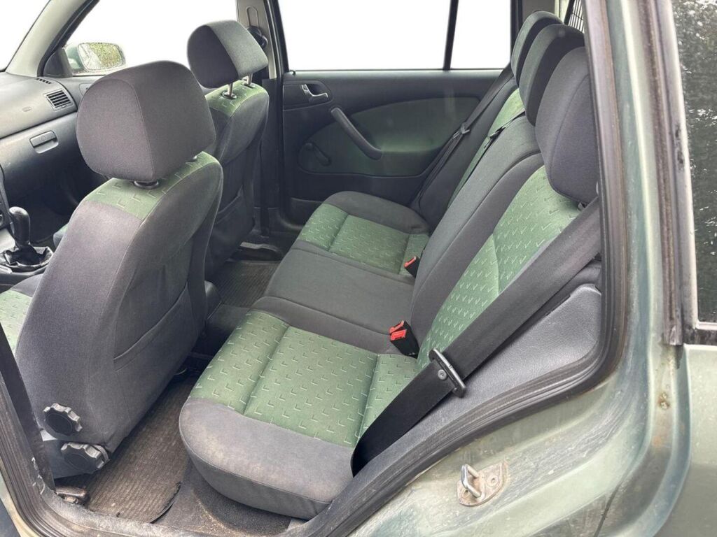 Skoda Octavia 2003 Vihreä