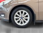 Ford Focus 2017 Ruskea (beige)
