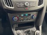 Ford Focus 2017 Ruskea (beige)