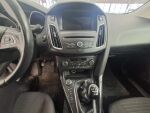 Ford Focus 2017 Ruskea (beige)