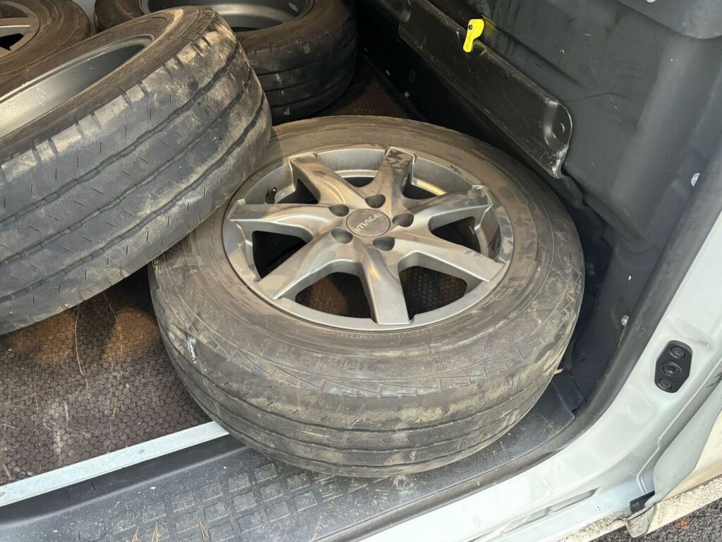 Toyota Proace 2017 Valkoinen