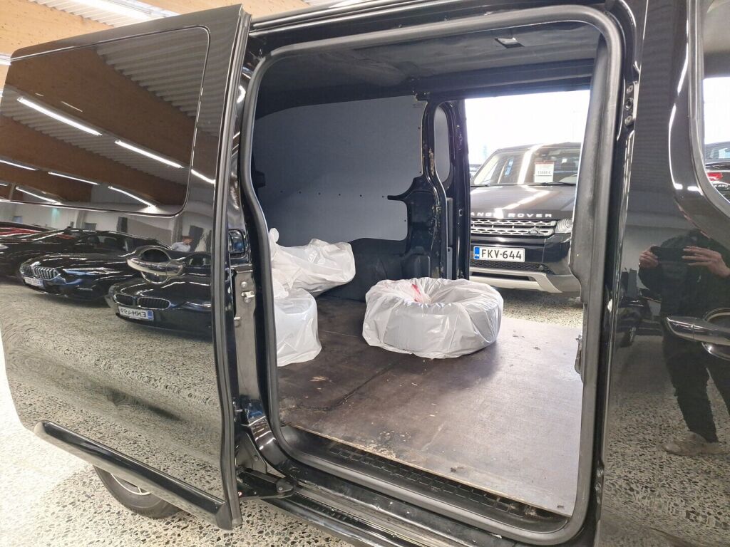 Toyota Proace 2017 Musta