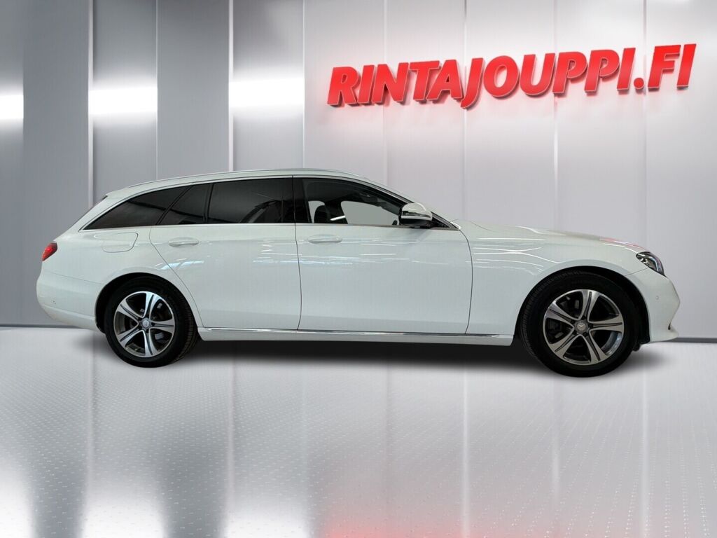 Mercedes-Benz E 2017 Valkoinen