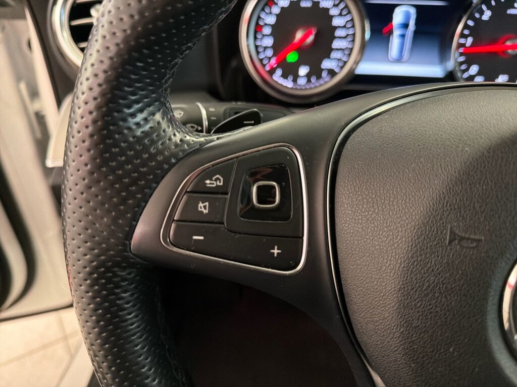 Mercedes-Benz E 2017 Valkoinen