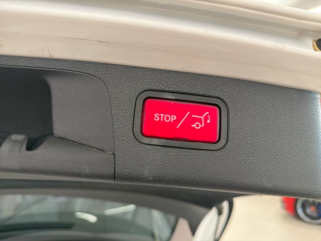 Mercedes-Benz E 2017 Valkoinen