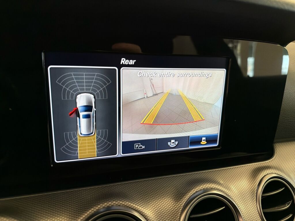 Mercedes-Benz E 2017 Valkoinen